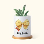 Vaso per piante in ceramica e base in bambù con nome Coquette Bow Pencil Regalo di ringraziamento per gli insegnanti per il ritorno a scuola