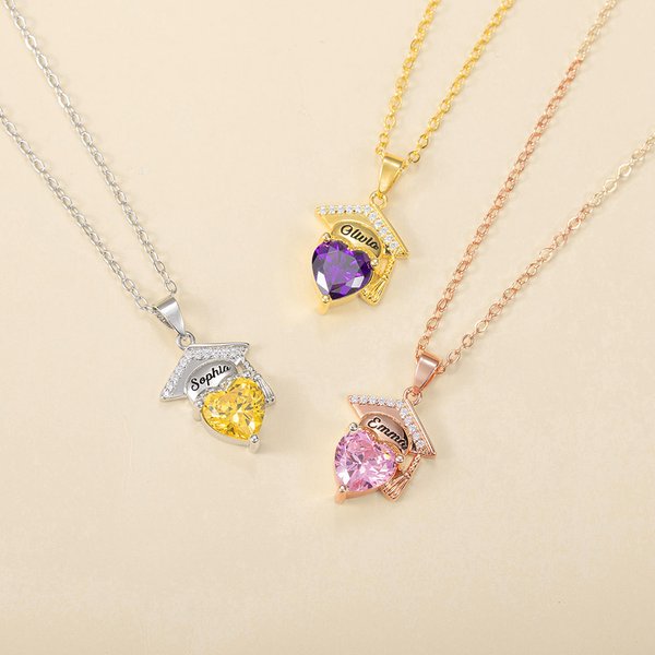 Collier de pierre de naissance personnalisé avec nom gravé Cadeau de fin d'études pour les diplômés de la classe 2025