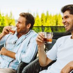 Gepersonaliseerd gegraveerd brandweerhelmschild 10oz whiskyglas met rangnummer en tekst verjaardagscadeau voor brandweerman