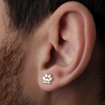 Personalizado lindo Paw Print Unisex Stud Pendientes con nombre grabado Cumpleaños Memorial Gift for Pet Lovers