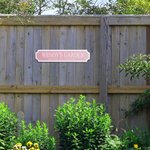 Personlig gatuskylt i vintageakryl med text Verkstad Vägg Trädgårdsinredning Grattis Present till familj och vänner