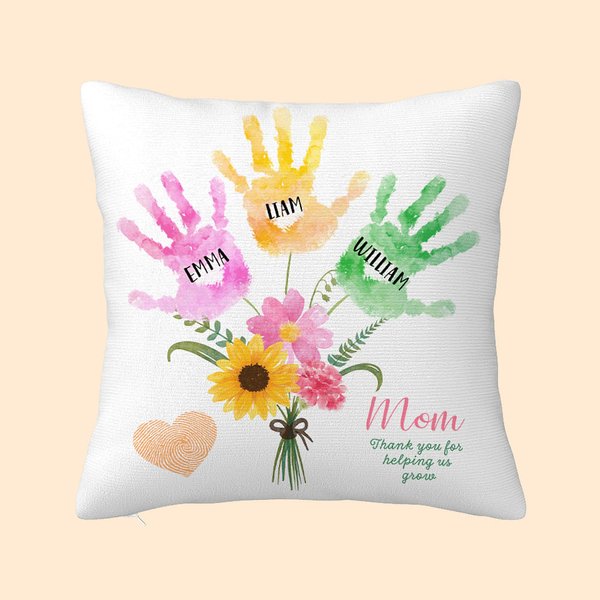 Funda de almohada personalizada con 1 o 8 nombres y un bouquet floral de huellas de manos Regalo de cumpleaños para mamá