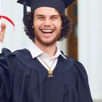 Collana personalizzata con ciondolo con nome della classe 2025 Gioielli minimalisti Regalo di laurea per laureati
