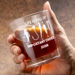 Gepersonaliseerd Het Leven Zit Vol Belangrijke Keuzes 10oz Visserij Whiskeyglas met Naam Grappig Verjaardag Vaderdagcadeau voor Visliefhebbers