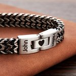 Pulsera personalizada de acero inoxidable para hombre con nombres o mapas grabados Regalo de aniversario de una relación a distancia para él