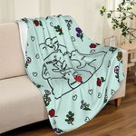 Personalisierte Herz umarmen Bären Geburt Blume Fleece weiche Decke mit 2-9 Namen Geburtstag Geschenk für Familie