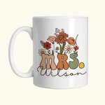 Gepersonaliseerde Retro Wildflower 11oz 15oz Keramische Mevrouw mok met naam Bruiloft Bridal Shower Waardering Gift voor haar