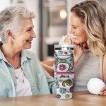 Vaso personalizado con nombre y diseño floral de costura en 3D de 40 oz con tapa, pajita y asa Regalo de cumpleaños para el Día de la Madre para la ab