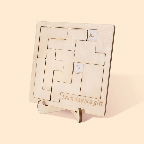 Henkilökohtainen Ainutlaatuinen puinen kaiverrettu päivittäinen kalenteri palapeli tekstillä Työpöydän koristelu Syntymäpäivä Vuosipäivä Lahja Puzzle 