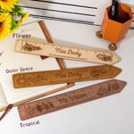 Règle en Bois Personnalisée avec Nom Gravé Motif Fleur Forêt ou Espace Cadeau de Remerciement pour Enseignant