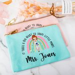 Gepersonaliseerde Grote Hart Vorm Little Minds Potlood Appel Regenboog Cartoon Canvas Make-up tas met Naam Waardering Terug naar School Gift voor Lera
