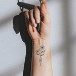 Personalised Line Birth Flowers emporary Tattoo Sticker with 3 Names Anniversity Birthday Gift for Couple Friend Family