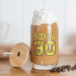 Bicchiere di vetro personalizzato a tema softball da 20 oz con nome e numero, coperchio in bambù e cannuccia Regalo di compleanno per gli amanti dello