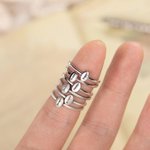 Henkilökohtainen Yksinkertainen kaiverrettu Celtic Zodiac syntymäpuu puu rengas puu Totem korut syntymäpäivälahja naisille miehille