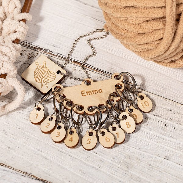 Personalized Removable Wooden Counting Number Stitch Markers Charm with Engraved Name and Holder Birthday Gift for Crochet Knitting Lovers