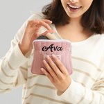 Henkilökohtainen kannettava kaksikerroksinen Mini Makeup Bag varastointi pussi kirjonta nimi syntymäpäivä vuosipäivä lahja naisille