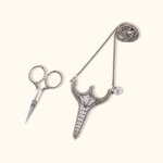 Personalised Vintage Tulip Scissors with Necklace Case Cross Stitch Supplies Birthday Gift for Sewing Enthusiast