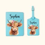 Étiquette de Bagage ou Porte-Passeport Personnalisé avec Nom Accessoire de Voyage en Cuir Cadeau Anniversaire pour Amoureux de Vache Highland
