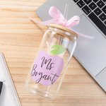 Personalisierte Lehrer Apfel 16oz Glas Becher mit Bambus Deckel Stroh und Band zurück zu Schule Wertschätzung Geschenk für Lehrer