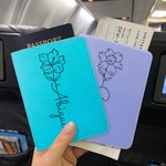 Gepersonaliseerde Geboorte Flower Lederen Paspoort Cover Bagagelabel Set met Naam Travel Essential Verjaardagscadeau voor vrouwen