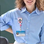 Gepersonaliseerde Glitter Clipboard Pencil Apple ontwerp intrekbare kralen acryl Badge Reel met naam terug naar school Waardering Gift voor leraar