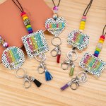 Personalizado dálmata puntos colorido garabato carta acrílico de cuentas cordón insignia carrete con el nombre y la borla de vuelta a la escuela de agradecimiento de regalo para el profesor