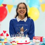 Personalised Cartoon Avatar Photo Victory Gesture Birthday Squad T-shirt Sweatshirt with Text Funny Holiday Party Gift for Family Friend