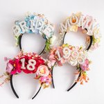 Henkilökohtainen syntymäpäivä kukka hiukset kruunu otsapanta Pearl teksti syntymäpäivä häät morsiamen suihku lahja naisille