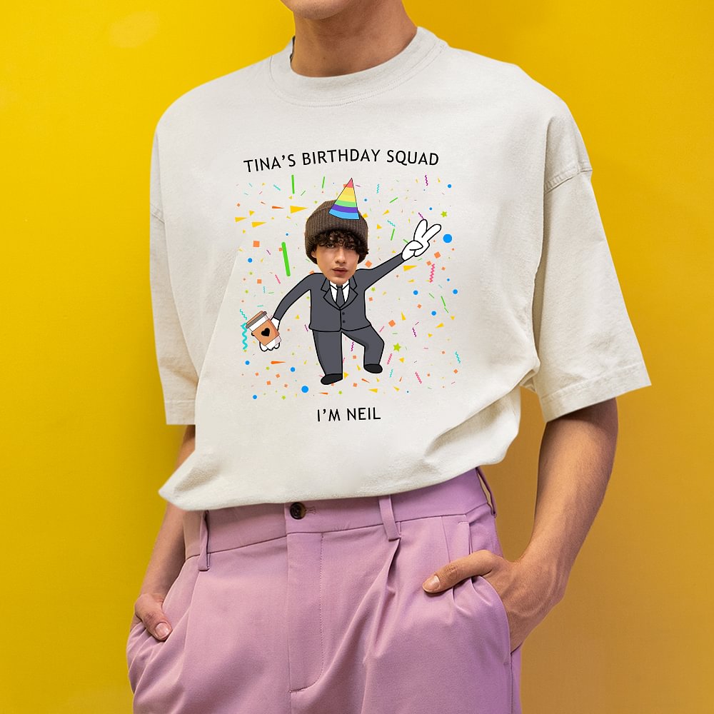 Personnalisé Cartoon Avatar Photo Victory Gesture Birthday Squad T-shirt Sweatshirt with Text Funny Holiday Party Gift for Family Friend