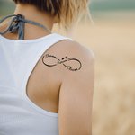 Personalisierte wasserdicht Ungiftigkeit Infinity Symbol Namen Satz von 3 temporäre Tattoos mit Vögeln Party Favor Jahrestag Geschenk für Familie Freu
