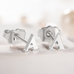 Boucles d'Oreilles Minimalistes Personnalisés avec Initiale Cadeau Anniversaire Noël pour Femme