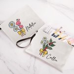 Personlig sminkeveske med navn og håndleddsstropp Fødselsdagsbukett Blyantbue Design Sminkeveske med navn og håndleddsstropp Bursdag Lærerens dag Gave til kvinner