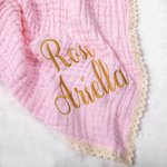 Personlig våffelmuslin i 100% bomull Baby Swaddle Mottagningsfilt med broderat namn Baby Shower Present för nyfödda