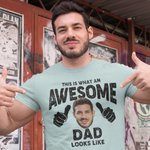 Personalised This Is What An Awesome Grandpa Looks Like 100% Cotton T-shirt with Photo and Title Father's Day Gift for Dad Grandpa