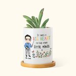 Personalisierte Es braucht ein großes Herz zu helfen, kleine Köpfe zu formen Pflanzgefäß mit Drainage zurück zur Schule Geschenk für Lehrer