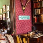 Panneau de sortie dramatique en bois coloré personnalisé Décoration murale de hall d'entrée amusante Cadeau d'anniversaire pour les amateurs de théâtr