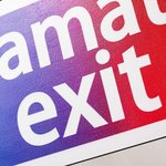 Panneau de sortie dramatique en bois coloré personnalisé Décoration murale de hall d'entrée amusante Cadeau d'anniversaire pour les amateurs de théâtr