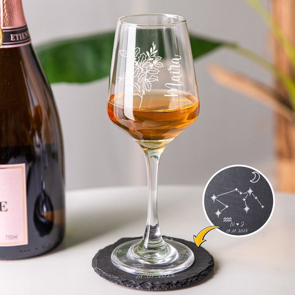 Verres à vin à fleur de naissance gravés avec nom et date Cadeau d'anniversaire pour la famille et les amis