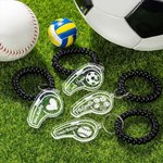 Personalisierte Fußball Basketball Volleyball Herz Design klar Acryl Pfeife Schlüsselanhänger mit Spirale Armband Anerkennung Sport Geschenk für PE Co