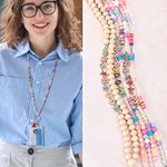 Nome personalizzato in legno colorato perline distintivo cordino porta carte d'identità con nappe Ritorno a scuola Apprezzamento regalo di compleanno per l'insegnante