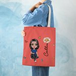 Borsa di tela personalizzata con personaggio in stile cartone animato e fiore di nascita regalo di compleanno per donne