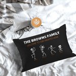 Personalisierte lustige Skelett Familie werfen Kissenbezug mit 2-8 Namen Home Decor Halloween Geburtstag Geschenk für Familie