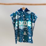Personalisierte Hai Oktopus Wale Ozean Thema schnell trocknend Mikrofaser Kapuzen Strandtuch Poncho mit Namen Sommer Reise Wesentliche Geschenk für Ki