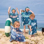 Personalisierte Hai Oktopus Wale Ozean Thema schnell trocknend Mikrofaser Kapuzen Strandtuch Poncho mit Namen Sommer Reise Wesentliche Geschenk für Ki