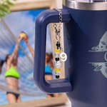 Breloque personnalisée en silicone pour poignée de bouteille d'eau avec numéro pour Stanley Tumbler Cadeau d'anniversaire pour amateur de sport