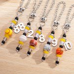 Breloque personnalisée en silicone pour poignée de bouteille d'eau avec numéro pour Stanley Tumbler Cadeau d'anniversaire pour amateur de sport