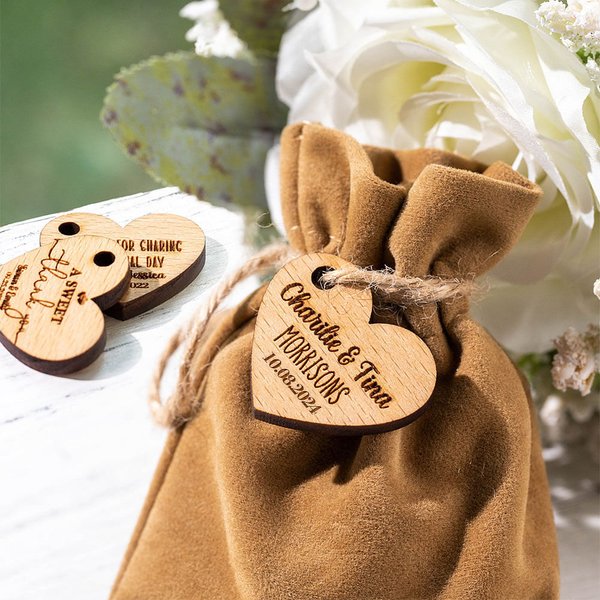 Personalisierter Holz-Herz-Anhänger mit Text Gravur 20er Set Baby Taufe Hochzeit Party Geschenk für Neugeborene Paare