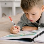 Personalisierte farbigen Marmor Zusammensetzung Buch Design einziehbaren Kugelschreiber mit Namen Satz von 2 zurück zu Schule Wertschätzung Geschenk für Lehrer Student