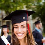 Personalized Retro Lace Frame Round Memorial Photo Pin Brooch Wedding Graduation Gift for Graduates Bride Groom