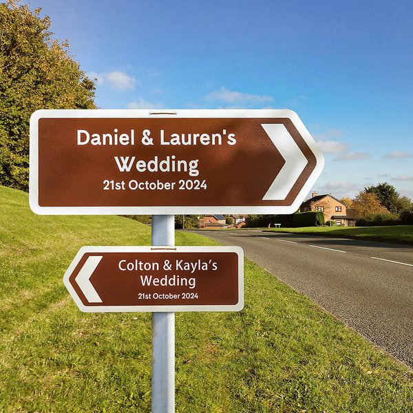 Flèche d'Indication en Métal Personnalisée avec Texte et Date Accessoire de Réception de Mariage Cadeau pour Jeunes Mariés